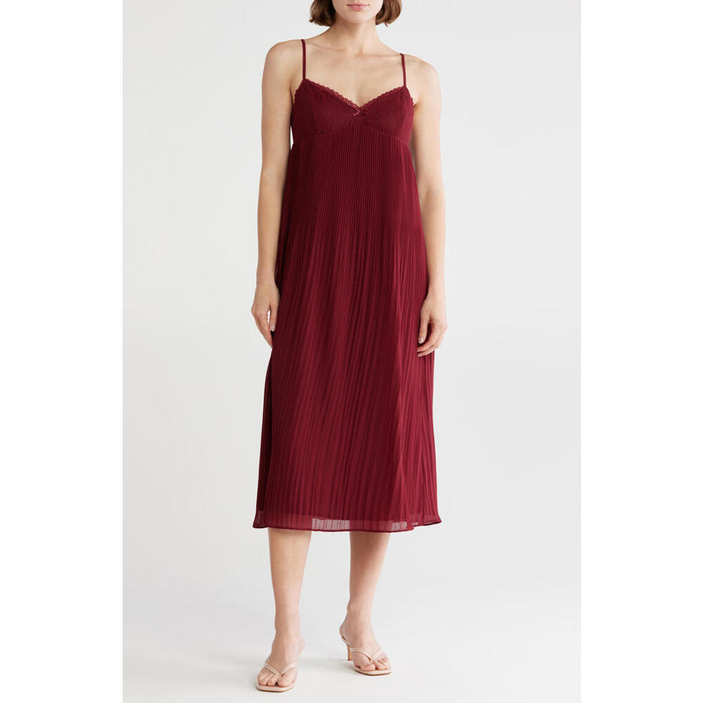 NWT! Lush Lace Trim Empire Waist Pleated Midi Dress in Merlot Sie Medium
